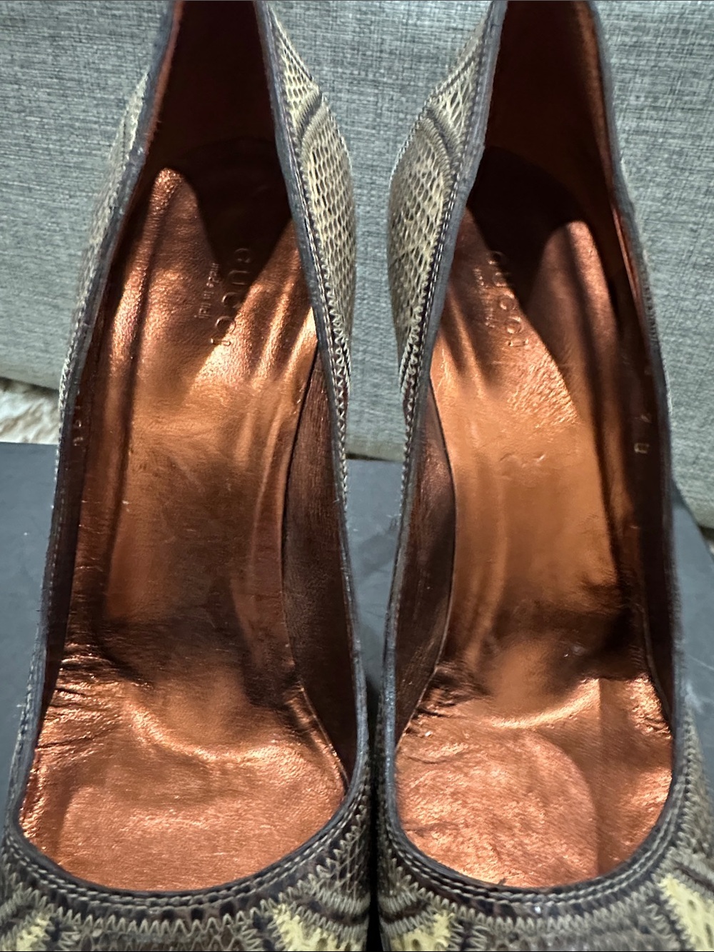 GUCCI Brown PURE SNAKE SKIN Pointed Toe Platform Pumps W/gold GUCCI - Picture 5 of 11